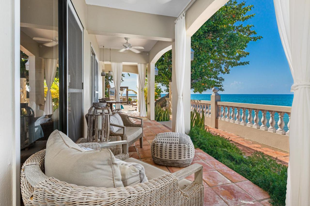 Tres Sirenas Beach Inn Ринкон Екстериор снимка