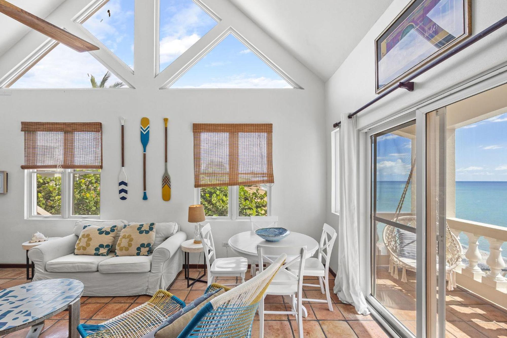 Tres Sirenas Beach Inn Ринкон Екстериор снимка