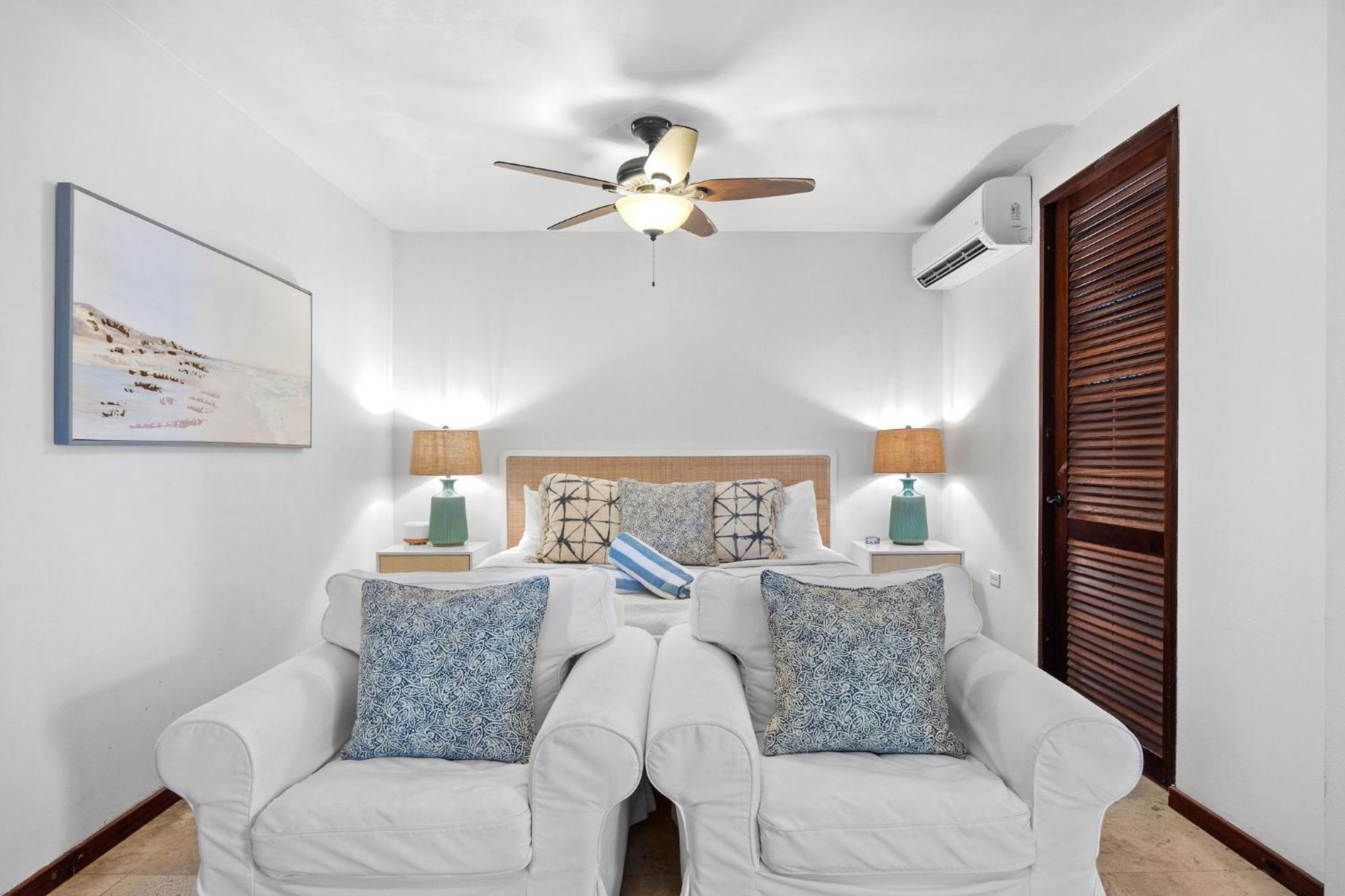 Tres Sirenas Beach Inn Ринкон Екстериор снимка