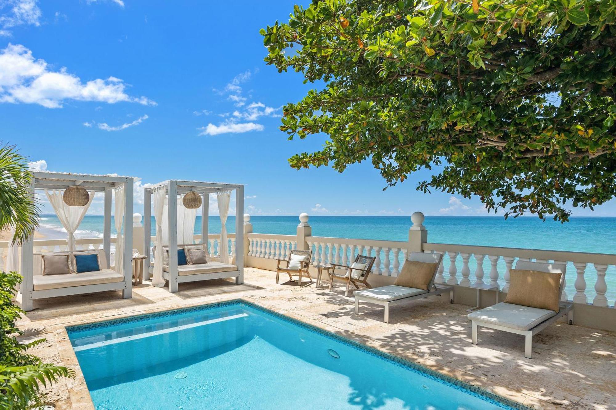 Tres Sirenas Beach Inn Ринкон Екстериор снимка